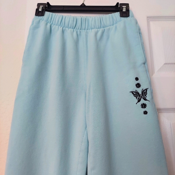 Hollister High Rise Sweat Pants - Picture 3 of 8